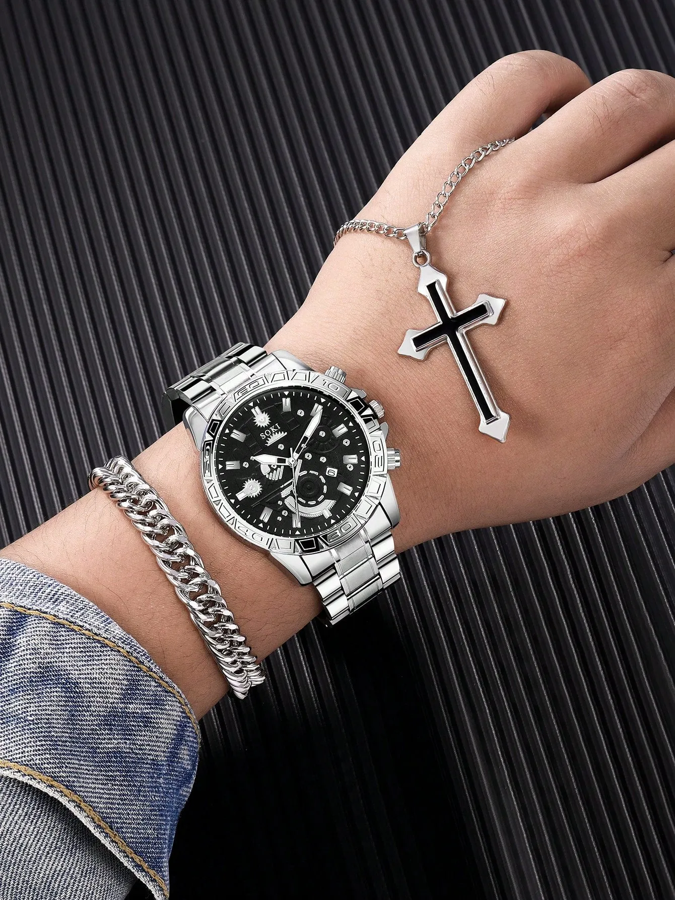 Men's Silver Stainless Steel Calendar Casual Sports Quartz Watch 3pcs/Set